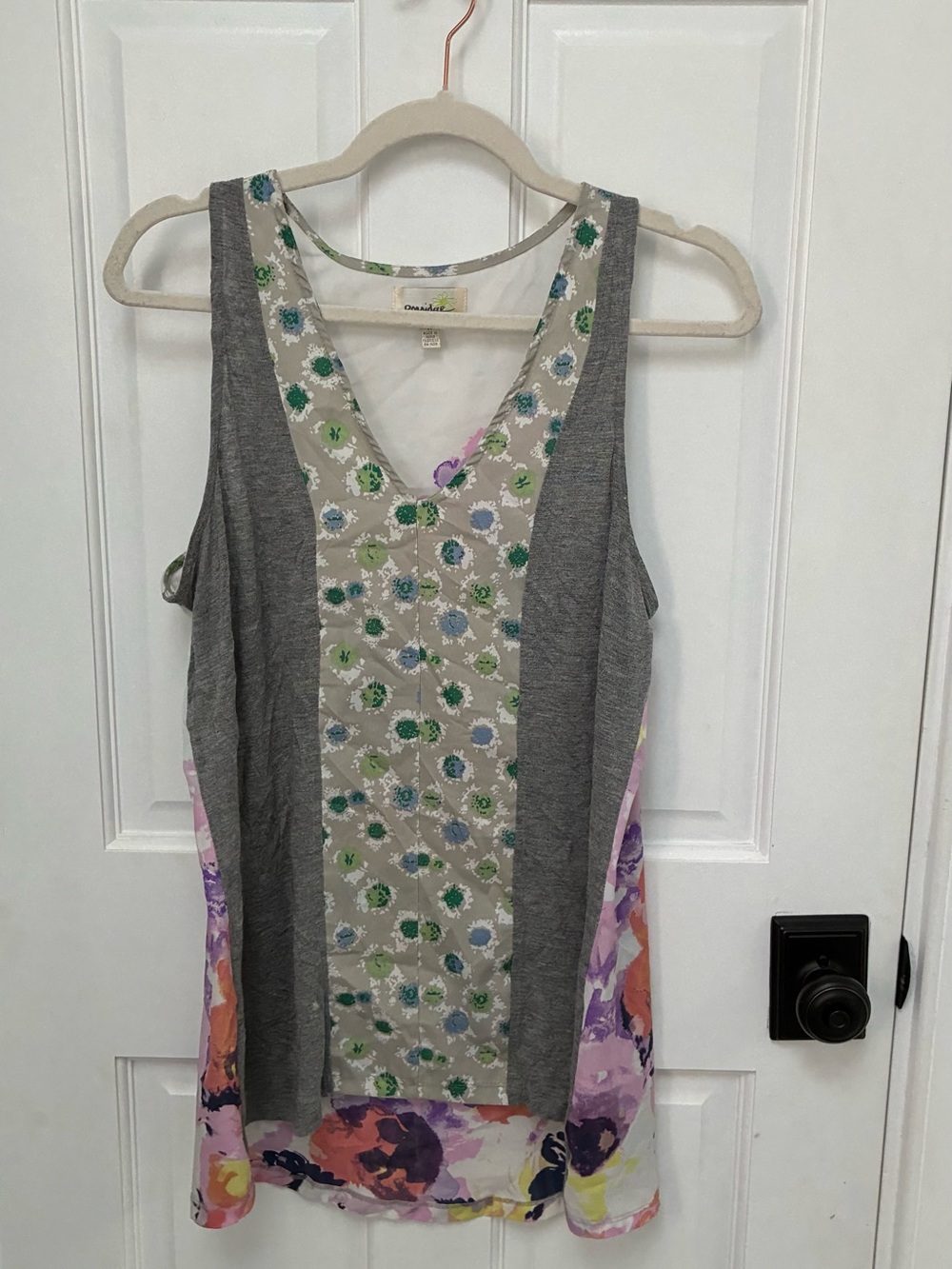 Mixed-Panel Floral V-Neck Tank Top - Gray and Multicolor